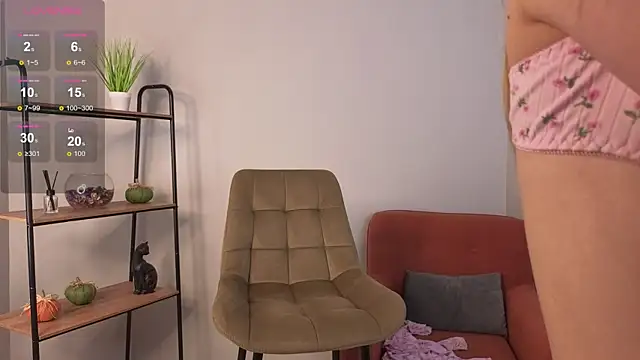 Sue_Sanders live cam on StripChat