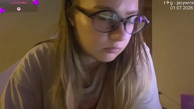 JacyWinslat webcam