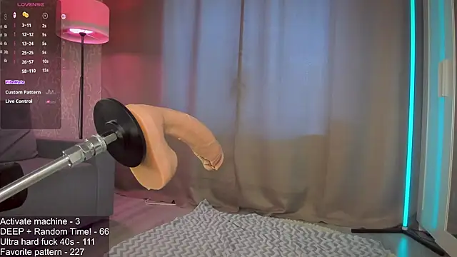 Juicy_Vikki webcam