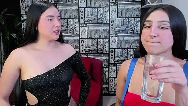 Isa_And_Natasha webcam