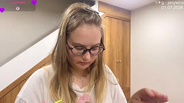 JacyWinslat webcam