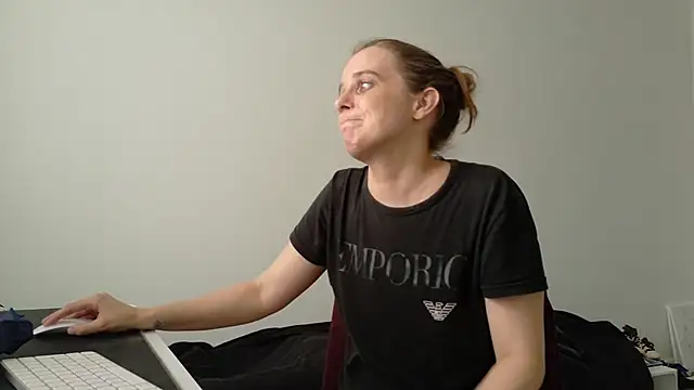 Chantalee webcam