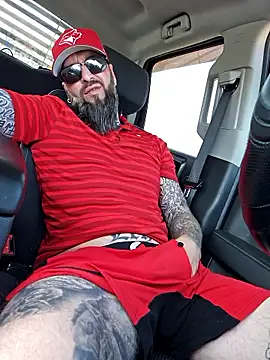 Beardedtattood's live cam