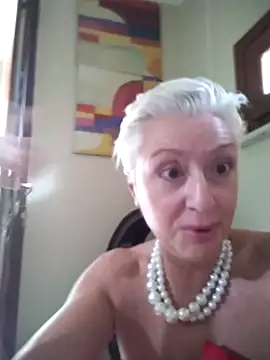 divinaerotica 🤧 live nude webcam