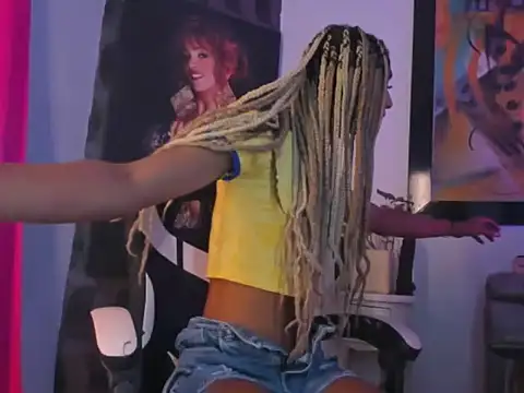 Ciara_HotTs webcam