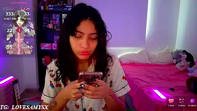 Lovelyamyy webcam