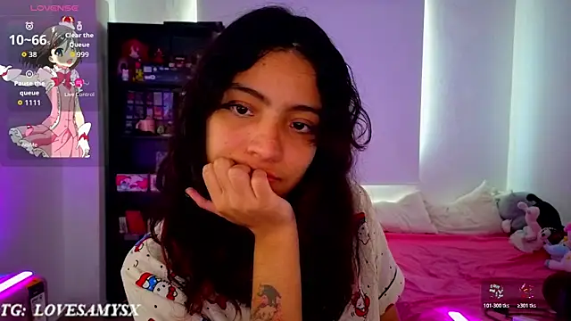 Lovelyamyy webcam
