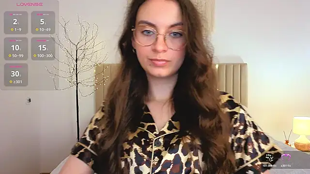Real_cutie1 webcam