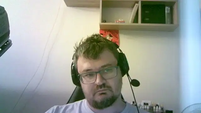 SirAbuser webcam