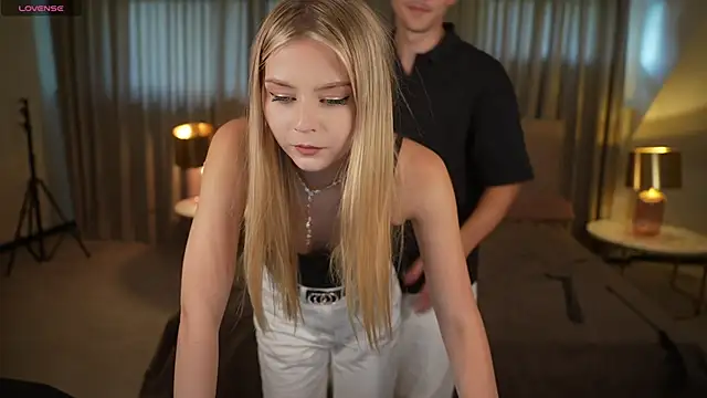 Melissa_kiss054 webcam