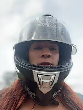 Samyra_Biker12 webcam