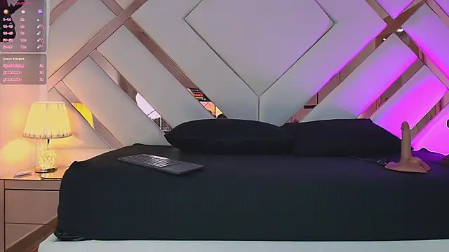 Noa_butterfly_ webcam