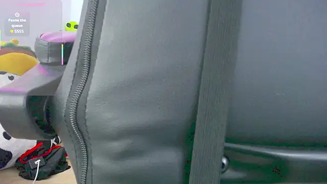 lucie_nicolls webcam