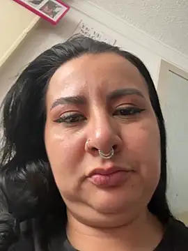 Abril_Luv webcam