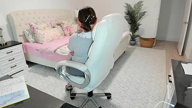 Vika73 webcam