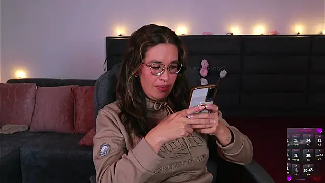kathieandpovcock1 webcam