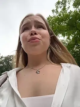 Liza_risky 🤥 online naked stream