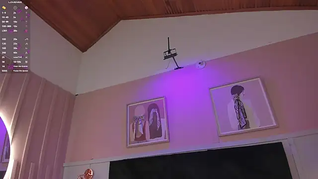 elodie_walker webcam