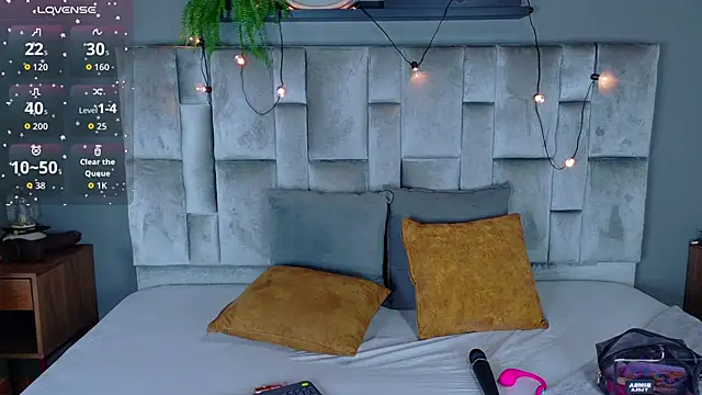 AnnieRouse__ webcam