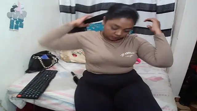 Indian_FireXX webcam