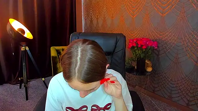 MilaAddams webcam