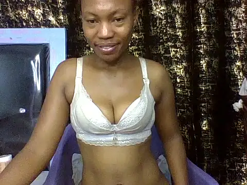Lovey_daisy15 webcam