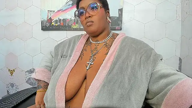 Anaa_Fuentess webcam