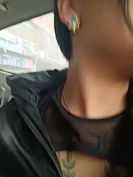 MAYE__13 webcam