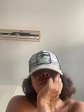 CamGirlBootyToes webcam