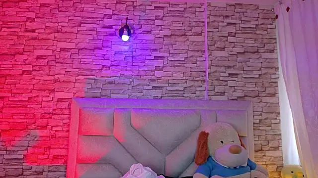 _jade_white_ live cam on StripChat