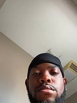SlimDiesel0 webcam