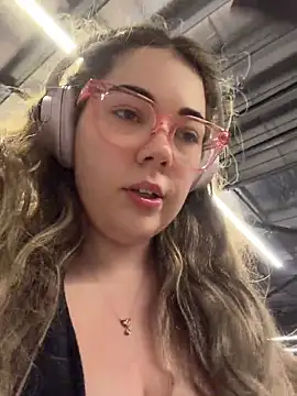 brooklynivy 😤 live sex cam