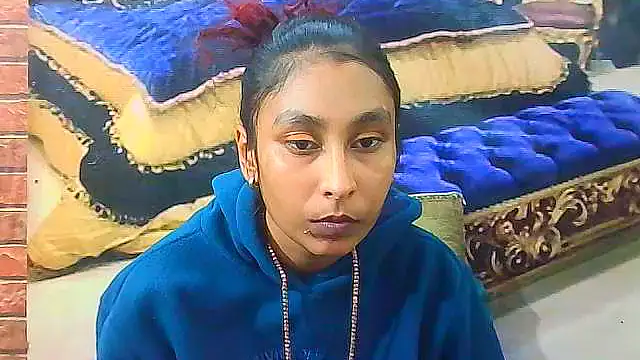 IndianSexyButt webcam