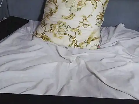 234lucy webcam