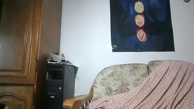 ExquisiteMature webcam