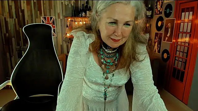 LilaMaharani webcam