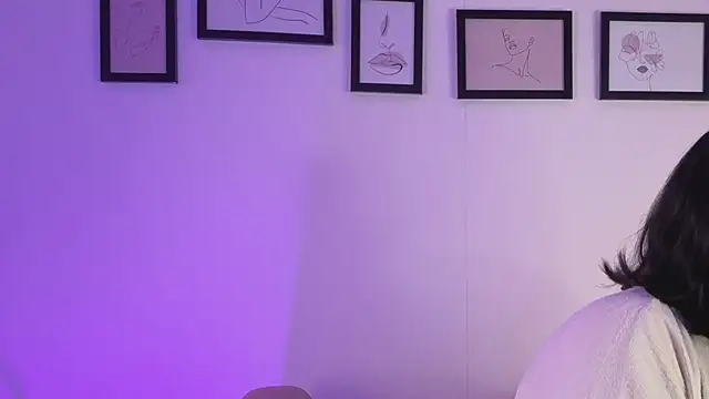 Pamela_tomas webcam