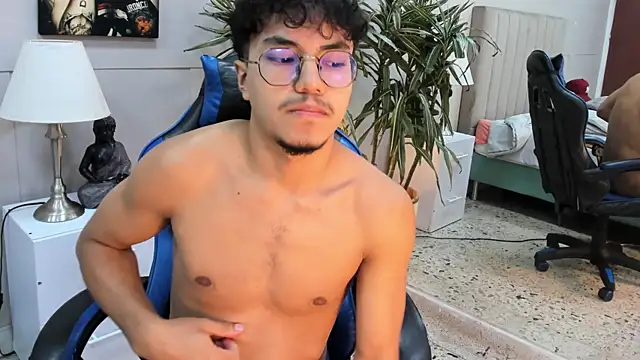 kai_storn webcam