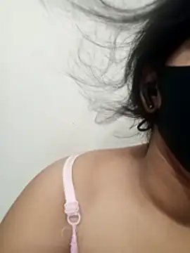 Shathi56 webcam