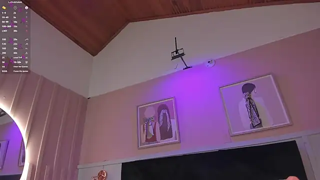 elodie_walker webcam