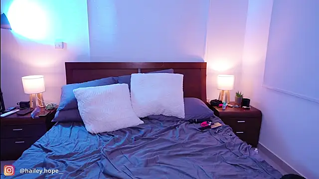 Janemasqueradeporn 🏛 online sex cam