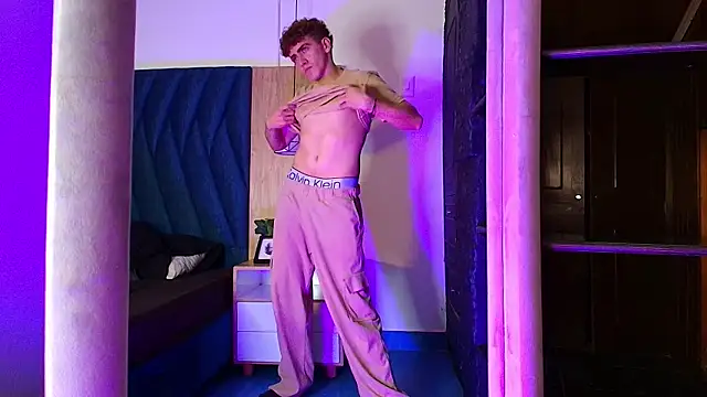 Tyler_Mcrey webcam