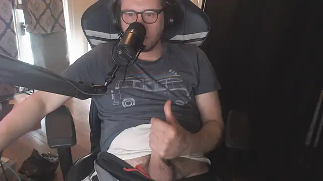 chicostick413 webcam