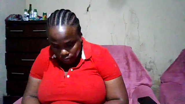 sexybigboobz webcam