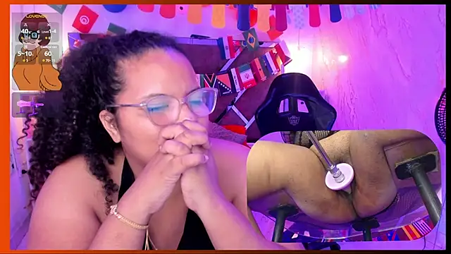 MhiaRey webcam
