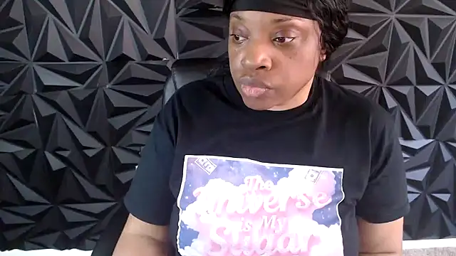 Sexymona1218 webcam