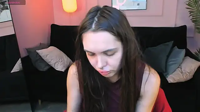 ChloeSunny webcam