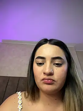 Antonella_Julieta webcam