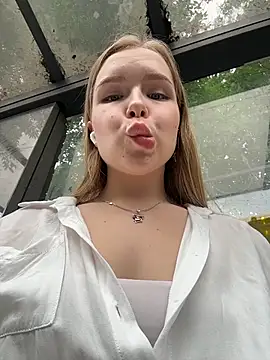 Liza_risky live sex cam