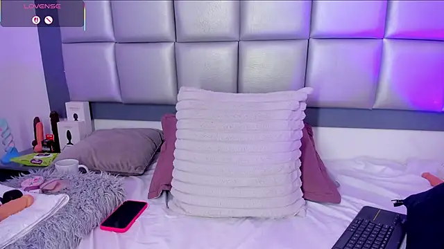 april_jones05 webcam